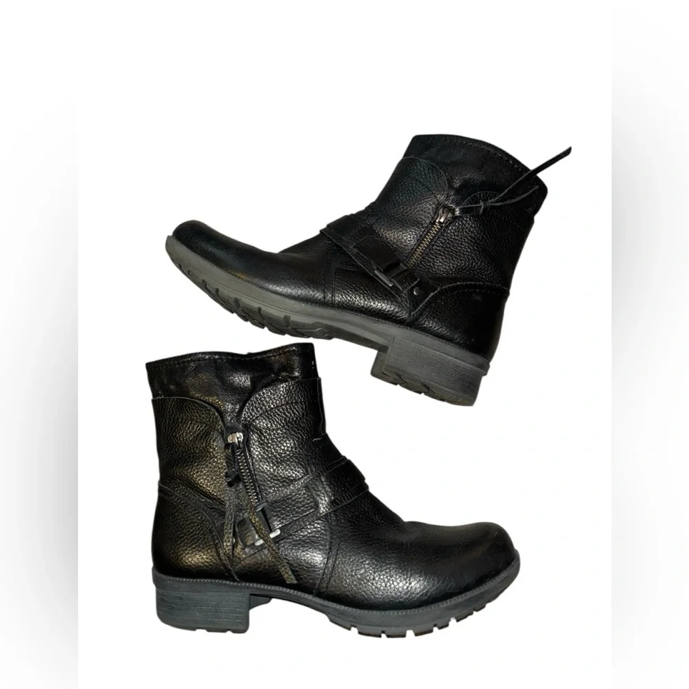 CLARKS Riddle Avant Moto Boot Women's Size 9.5 - Picture 2 of 7